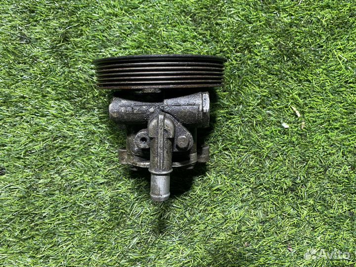 Насос гидроусилителя Renault Logan