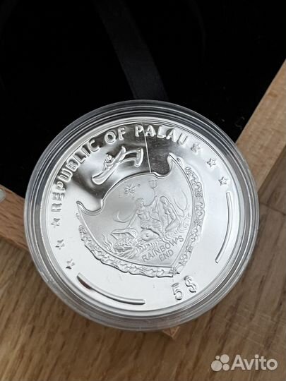 Монета 5 долларов Республика Палау