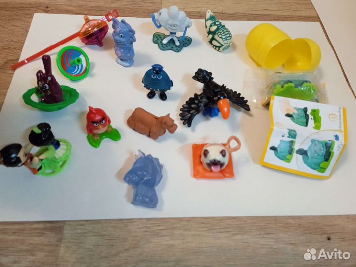 Киндер сюрприз и другие мелкие иргушки