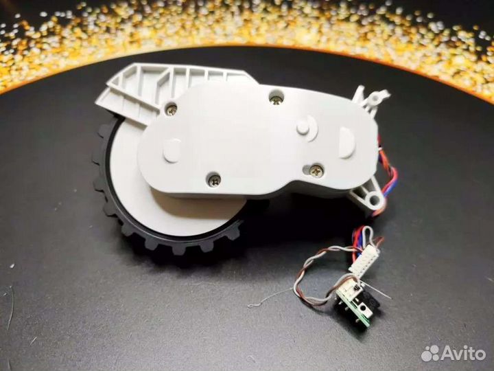 Колесо Xiaomi Vacuum Mop 2 stytj03zhm (R)с разбора