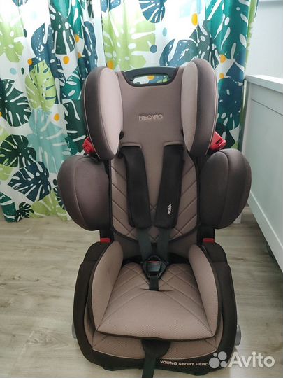 Автокресло Recaro young sport hero