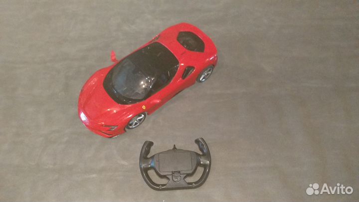 Феррари на радиоуправлении 1:14,34см