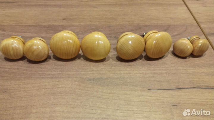 Дверные ручки из дерева