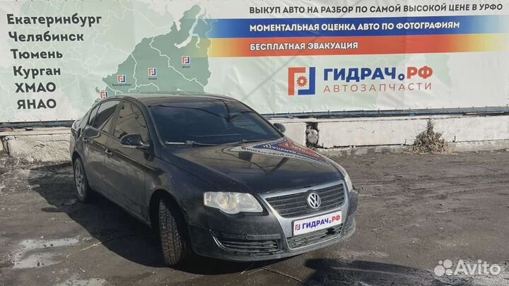 Рычаг задний нижний Volkswagen Passat B6 1K0505371. Сайлетнблок под замену