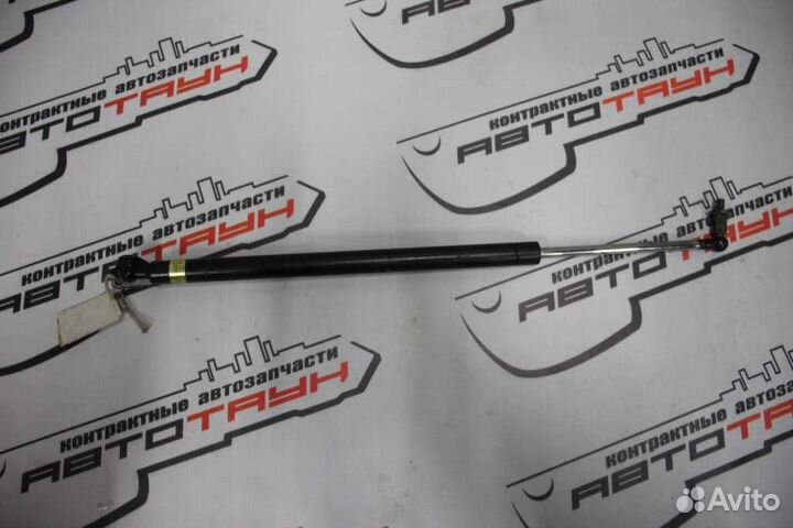 Амортизатор багажника mitsubishi grandis NA4W NA8W