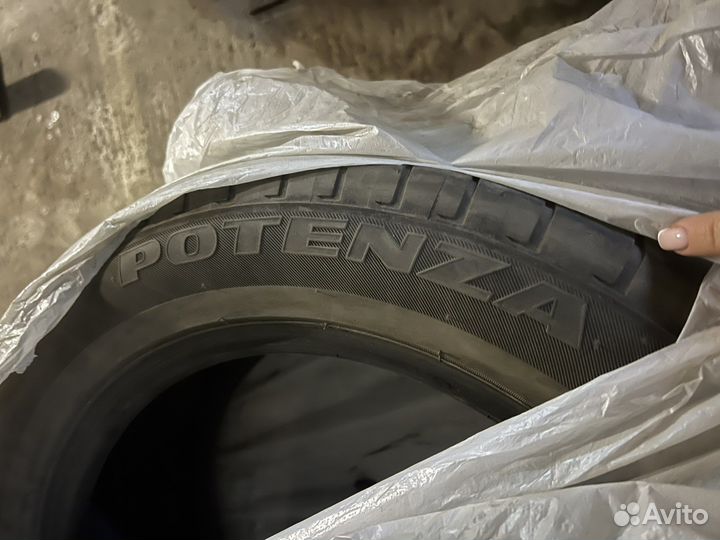 Bridgestone Potenza RE002 Adrenalin 225/55 R17