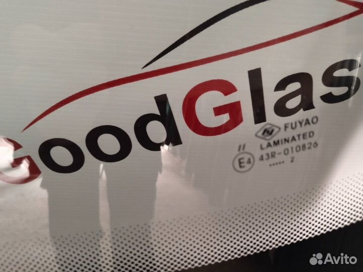 Лобовое стекло BMW 5 E39/бмв 5 Е39 95-03 год