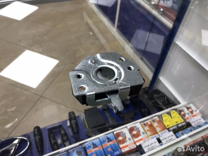 Замок капота Нексия