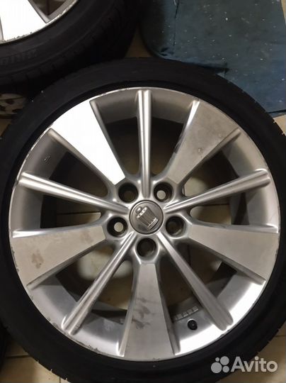 Оригинал R 18 Toyota Crown Диски Made in Japan