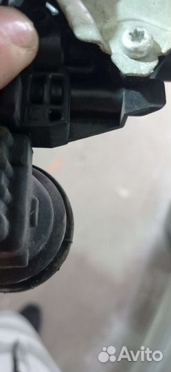 Стеклоподъемник toyota camry правый задний 5055