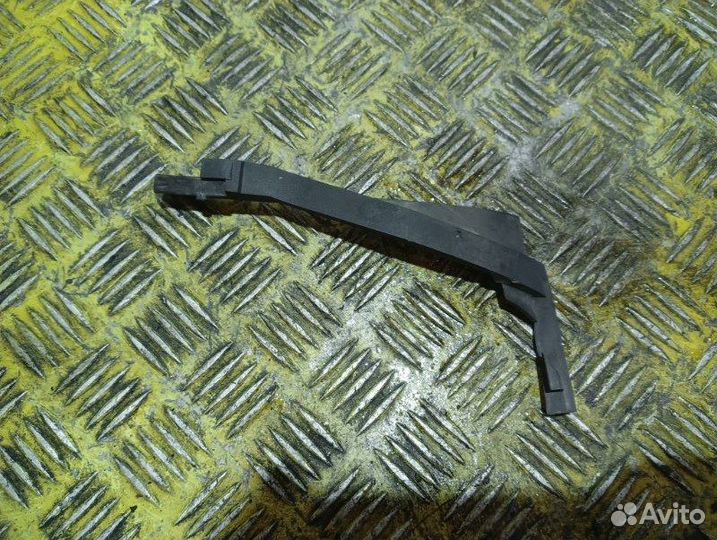 Влагоотделитель правый Man Tgl