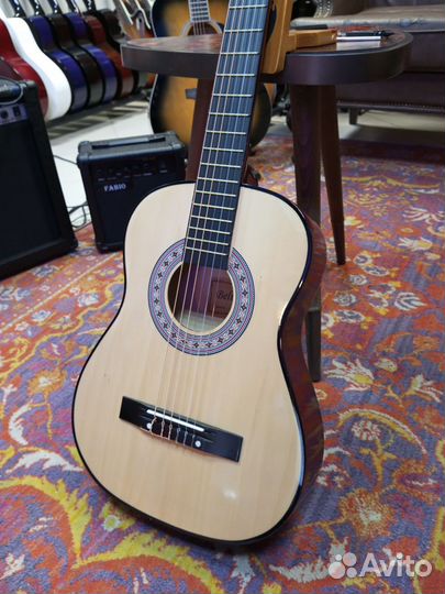 Гитара 1/2 новая