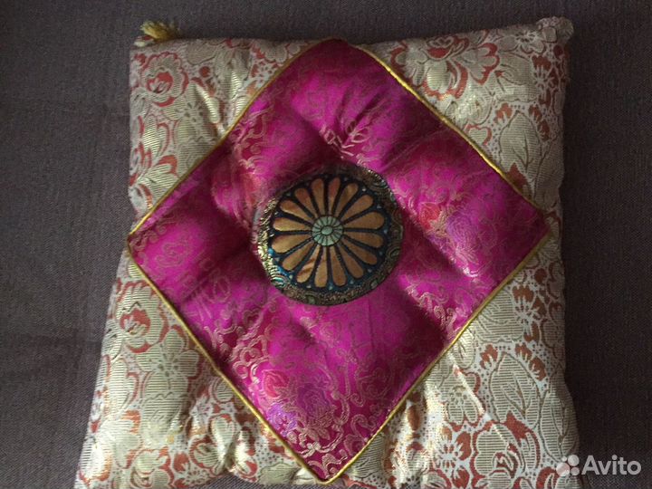 Подушечки декоративные