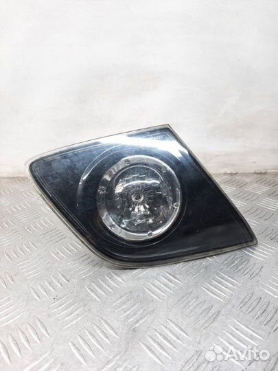 Фонарь крышки багажника левый Mazda 3 хэтчбэк 5