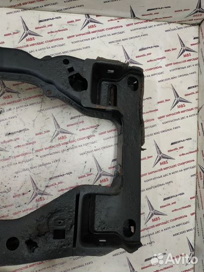 Подрамник передний w210 Mercedes