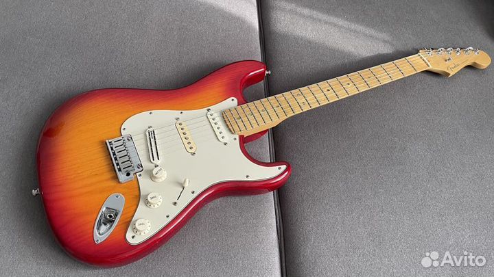 Fender American Deluxe Stratocaster 2002