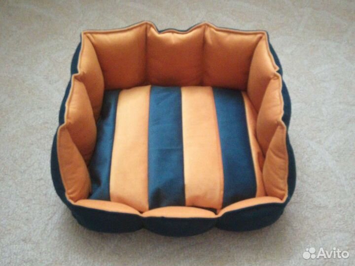 Лежанка для кошек