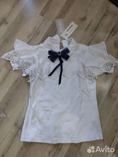 Школьная блузка 134 новая