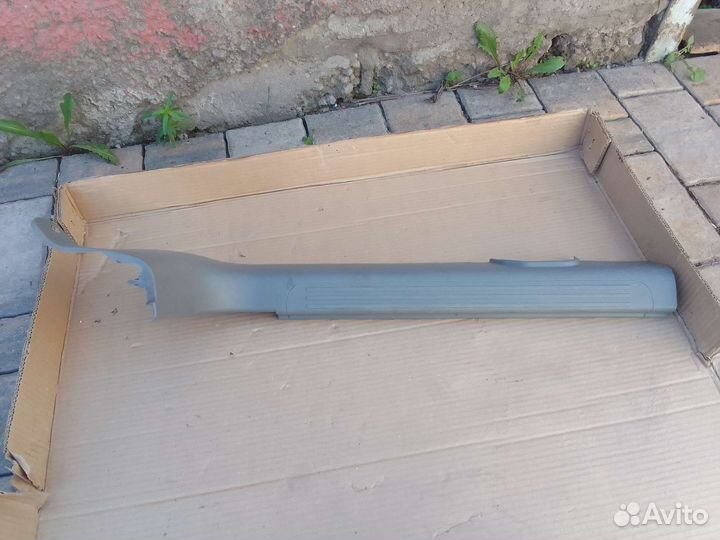 Накладка порога предняя левая Chevrolet Aveo T200