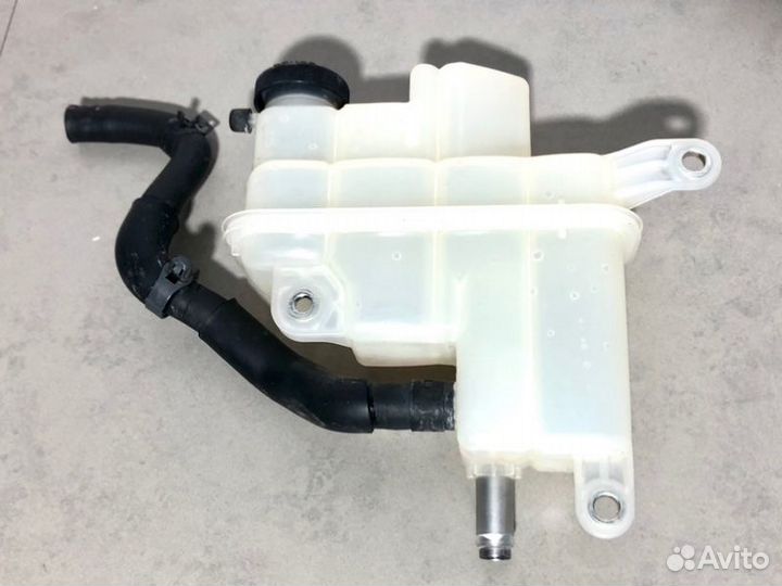 Бачок расширительный Toyota Prado 150 1gdftv 2.8 D