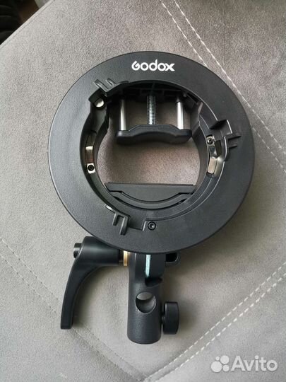 Godox S2, S2-BW, S-кронштейн