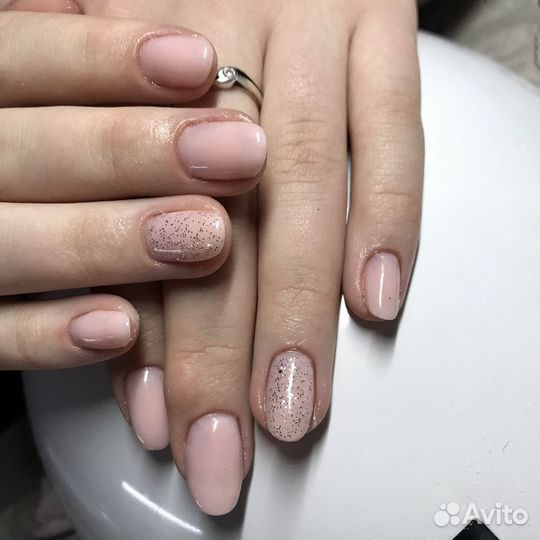 Наращивание ногтей