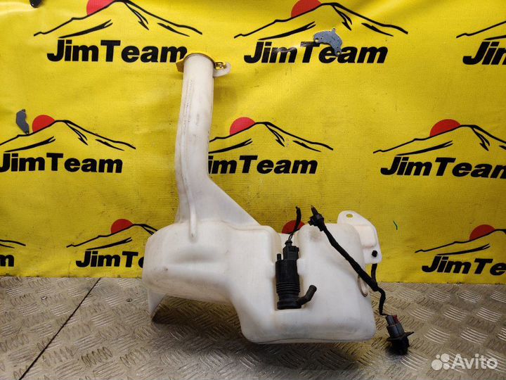 Бачок омывателя Chrysler 300C Srt8 LD hemi ESG 6.4