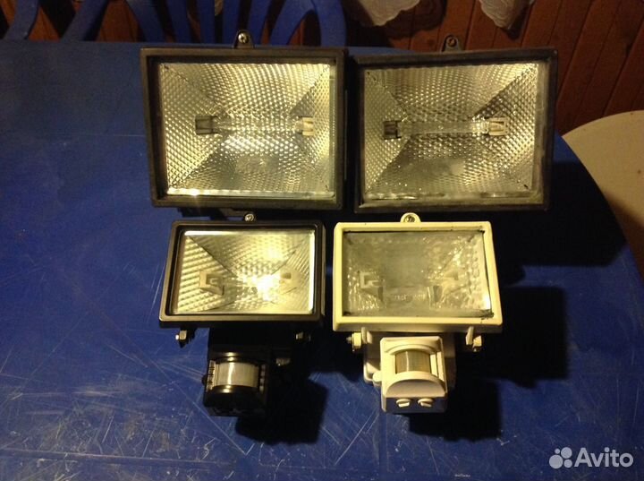 Фонарь прожектор