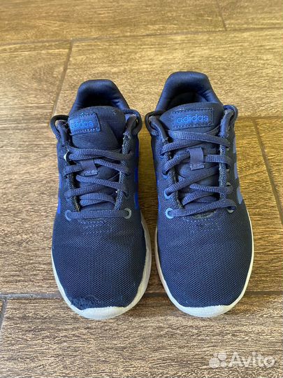 Кроссовки adidas