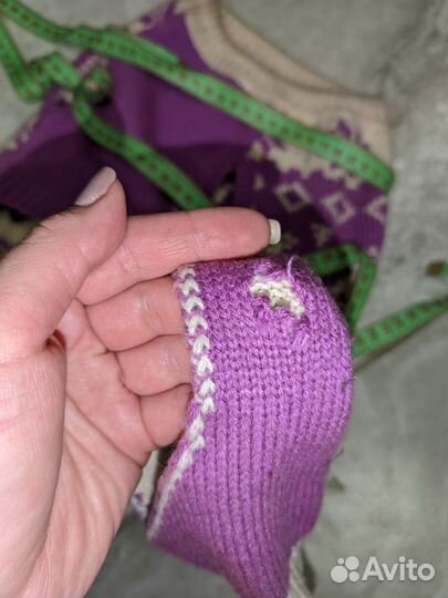 Жилетка вязанная для маленьких собак