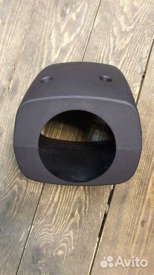 Обшивка пластик подрулевой Hyundai Equus 2011