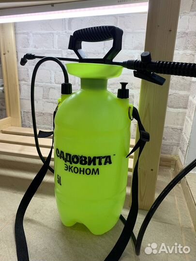 Опрыскиватель садовый 