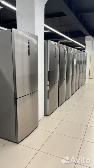 Новый Холодильник-морозильник Haier c4f744cmg