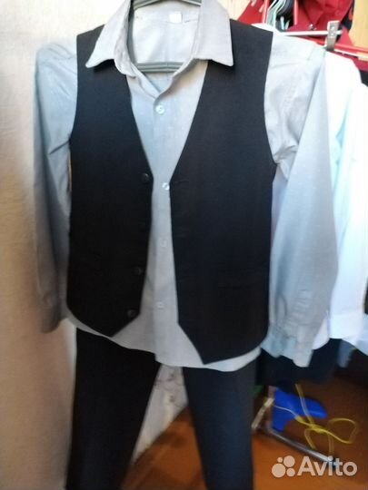 Школьная форма для мальчика пакетом 134-140