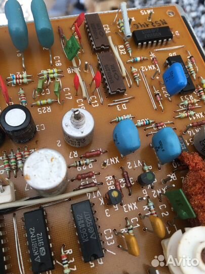 Плата с радиодеталями