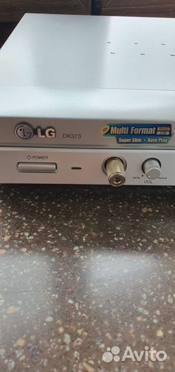 Dvd плеер LG DK 373 multi format