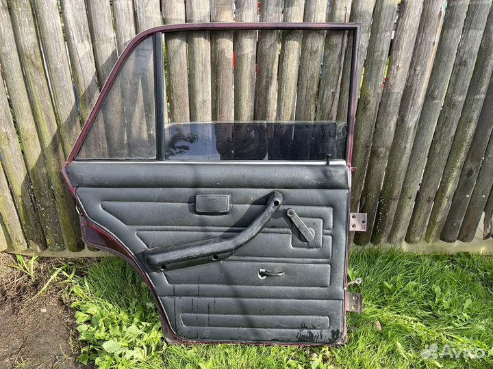Левая дверь в сборе для ваз-2105 -2107