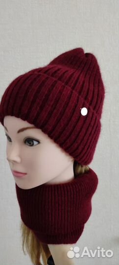 Новый комплект шапка+снуд