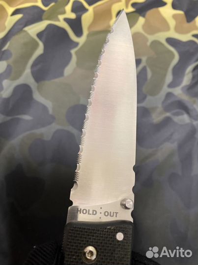 Складной нож Cold Steel Hold Out I serrated
