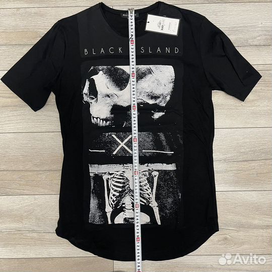 Футболка Black Island новая