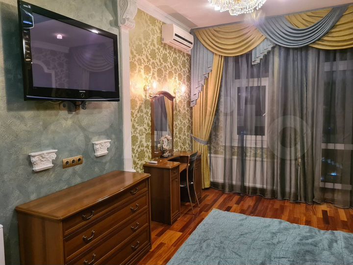 2-к. квартира, 88 м², 2/4 эт.