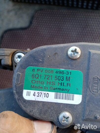 Педаль газа Volkswagen Polo