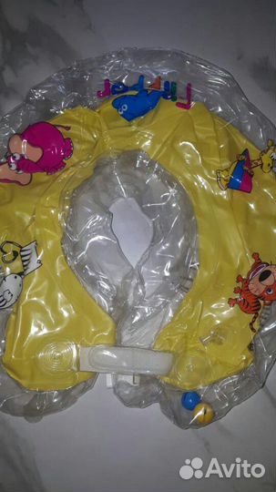 Наматрасник и круг для купания