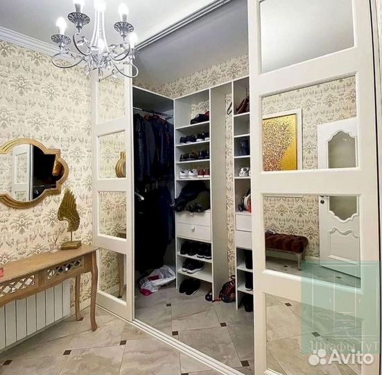 Стенка в гостиную