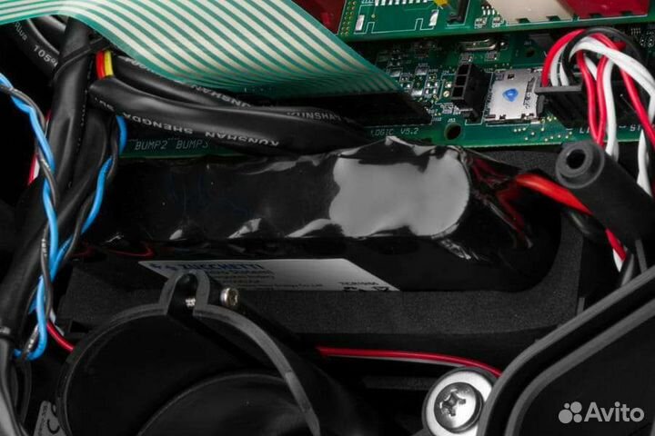 Газонокосилка робот Caiman Tech x2.5 Deluxe