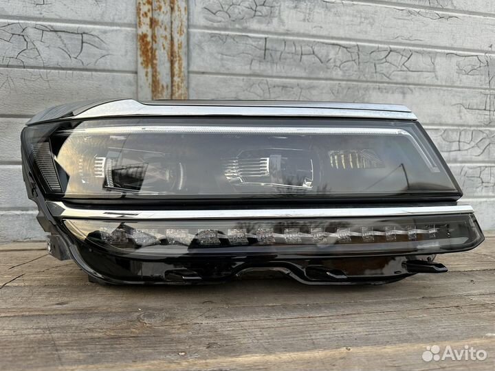 Фара правая full LED tiguan ll 2018