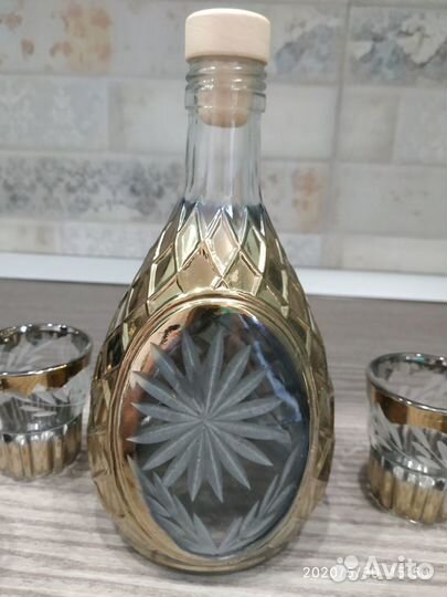 Стаканчики с графином