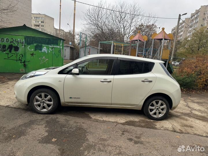 Nissan Leaf 109 л.с. AT, 2012, 89 000 км