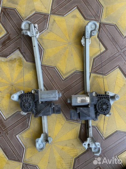 Задние стеклоподъемники Mercedes w210 E210 S210