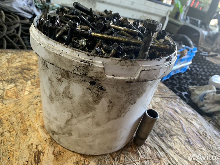 Болты японские